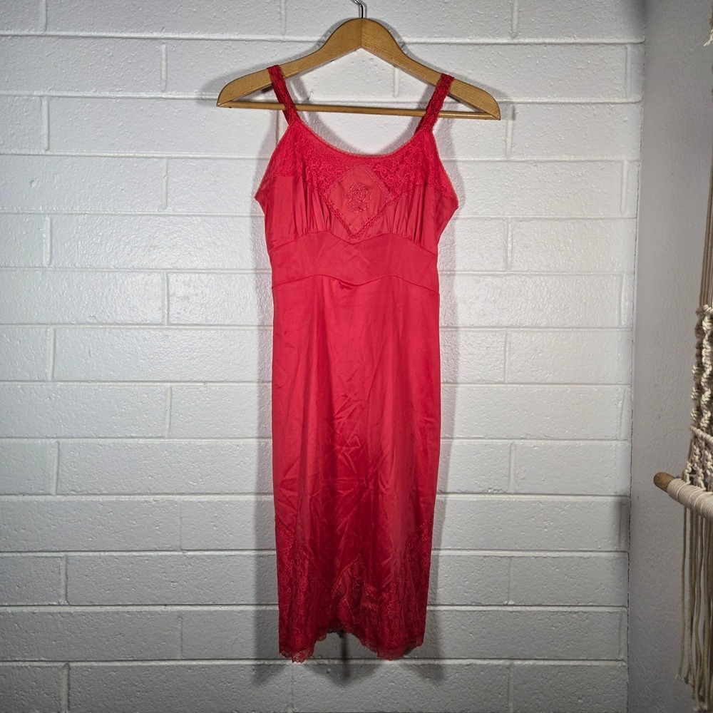 Vtg Tru Maid Red Lace Trim Slip Dress 36 Valentines Romantic Coquette Chemise